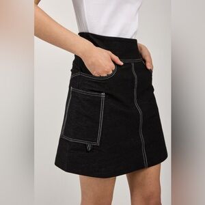 Max Mara Leisure Nabulus Denim-Look Jersey Skirt in Black - size S/waist 27”